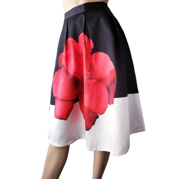 Color Block Floral Red, Black & White Faille Skirt - Picture 3 of 8